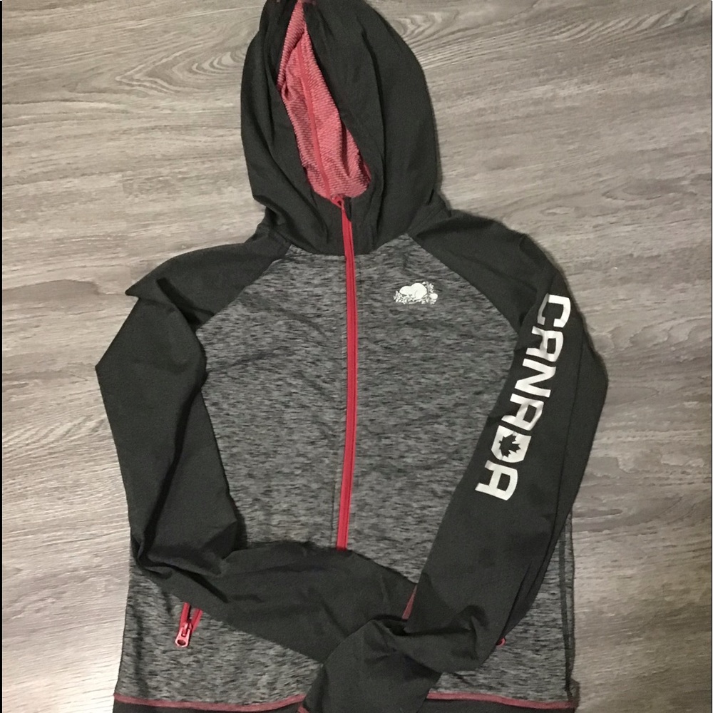 Roots lightweight active sweater